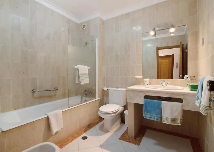 Paradis Bleu 阿尔布费拉